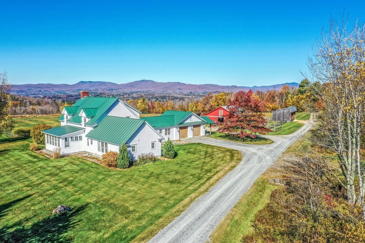 2148 Cote Hill Road, Morristown, VT 05661